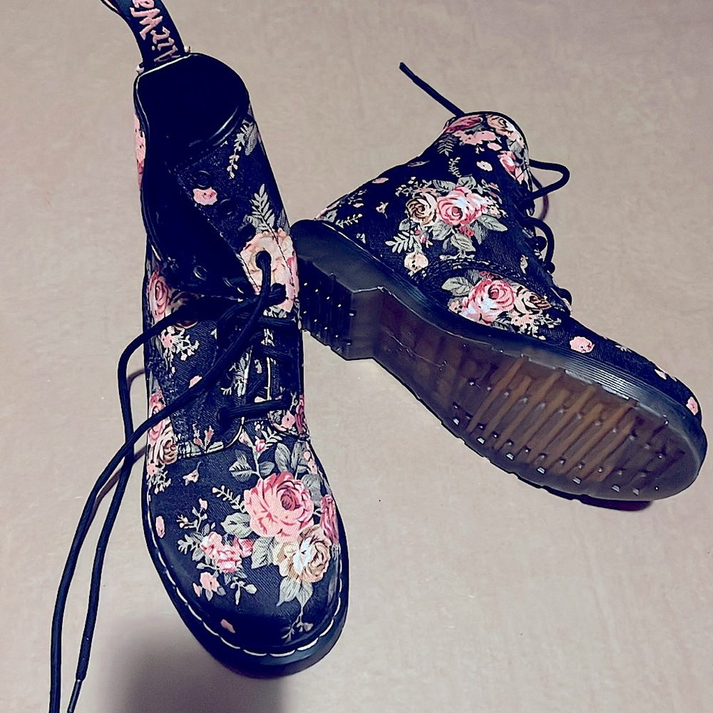 Limited edition Dr. Marten lady boots.
